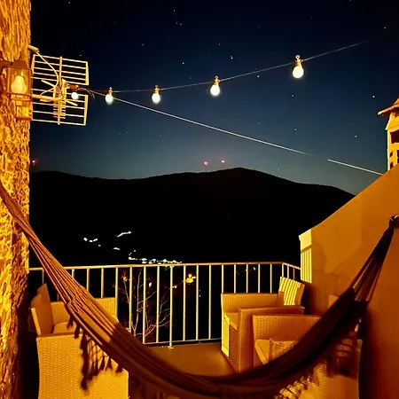 Vakantiehuis Love, Made In Xisto