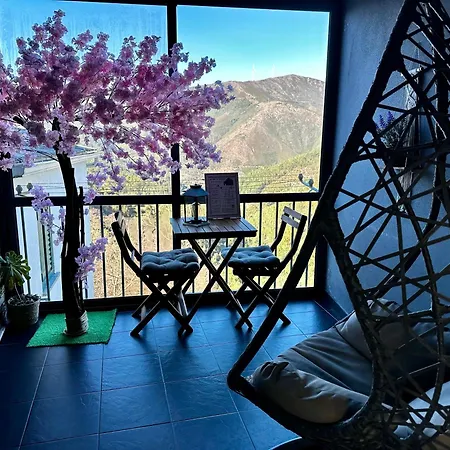 Дом отдыха Love, Made In Xisto Пиодан