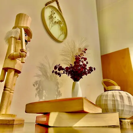 Love, Made In Xisto Пиодан