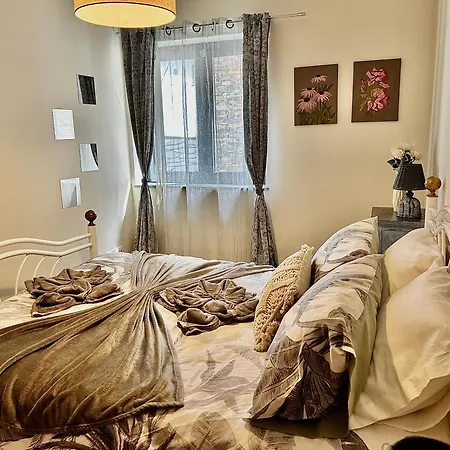 別荘 Love, Made In Xisto